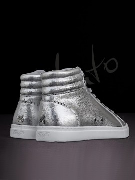  Sneakery Fuego High-Top Silver