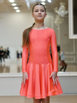 Sukienka turniejowa z koronką Lana - rękaw 3/4 DanceMe