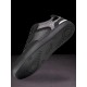 Sneakery Fuego Low-Top DEREK HOUGH Black
