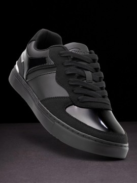 Sneakery Fuego Low-Top DEREK HOUGH