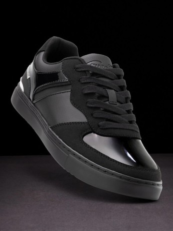 Sneakery Fuego Low-Top DEREK HOUGH Black