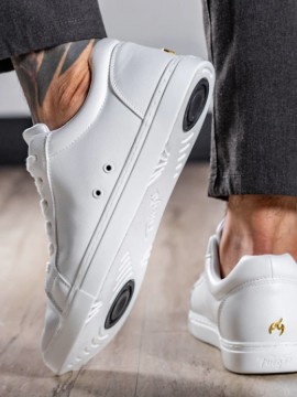 Fuego Low-Top White Sneakers