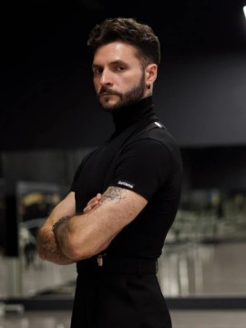 Turtle neck T-shirt with short sleeves for men