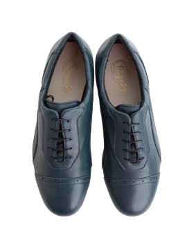 Tangolera model Liam Petrolio