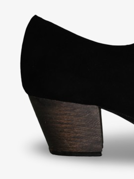Flamenco shoes M54 Cordonera Calado Ante Negro 5 cm Begoña Cervera