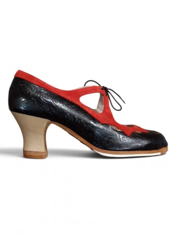 Buty do flamenco M106 Stella Candor Repujado Negro Ante Rojo 6 cm Begoña Cervera