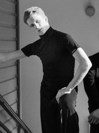 Koszulka męska treningowa z golfem - krótki rękaw Tom